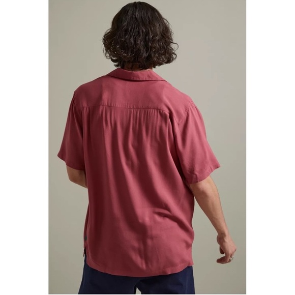 UO Pop Art Graphic Camp Collar Shirt - Picture 4 of 4